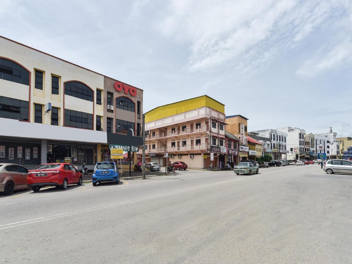 Oyo 44123 Hotel Al-Saif Kuala Kerai Exterior foto