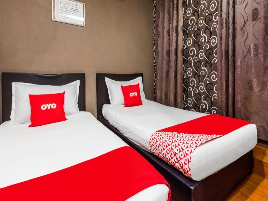 Oyo 44123 Hotel Al-Saif Kuala Kerai Exterior foto