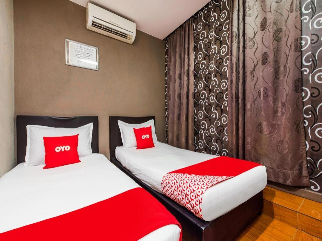 Oyo 44123 Hotel Al-Saif Kuala Kerai Exterior foto