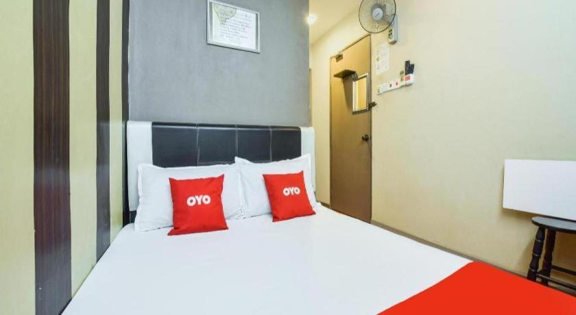 Oyo 44123 Hotel Al-Saif Kuala Kerai Exterior foto