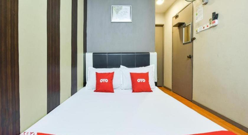 Oyo 44123 Hotel Al-Saif Kuala Kerai Exterior foto